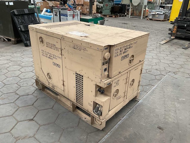 2004 fermont mep-802a stroomgenerator - afbeelding 3 van  9