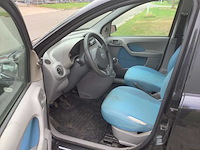 2004 fiat panda 1.2 dynamic personenauto - afbeelding 10 van  12