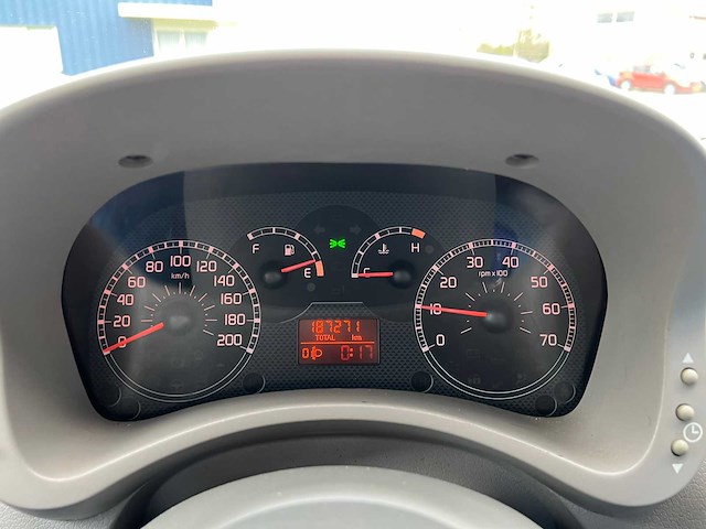 2004 fiat panda 1.2 sportsound personenauto - afbeelding 11 van  20