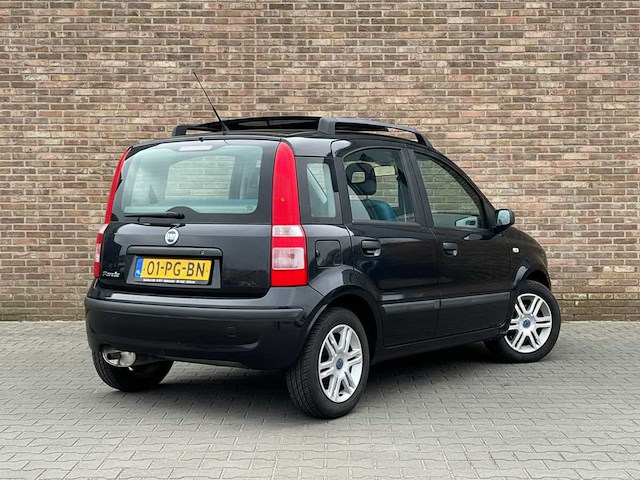 2004 fiat panda 1.2 sportsound personenauto - afbeelding 15 van  20