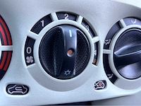 2004 fiat punto airco 1.4-16v dynamic personenauto - afbeelding 4 van  15