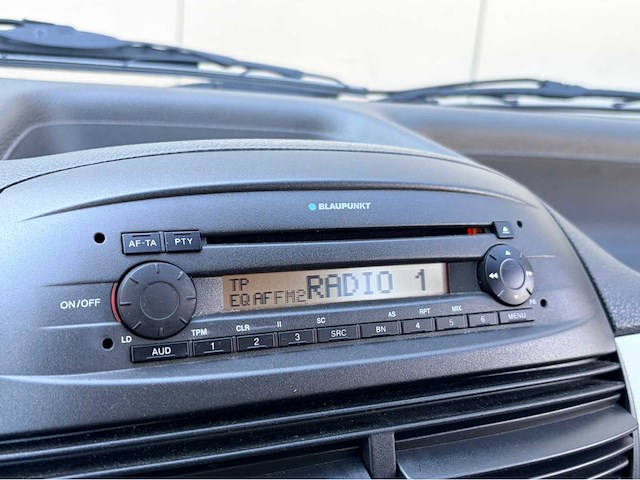 2004 fiat punto airco 1.4-16v dynamic personenauto - afbeelding 6 van  15