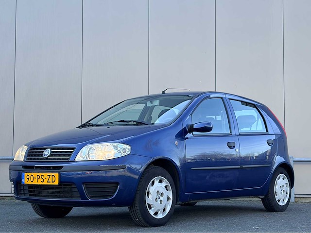 2004 fiat punto airco 1.4-16v dynamic personenauto - afbeelding 1 van  15