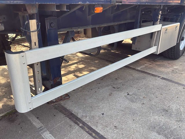 2004 floor flo-17-28s1 oplegger met hiab 130f2 kraan - afbeelding 2 van  26