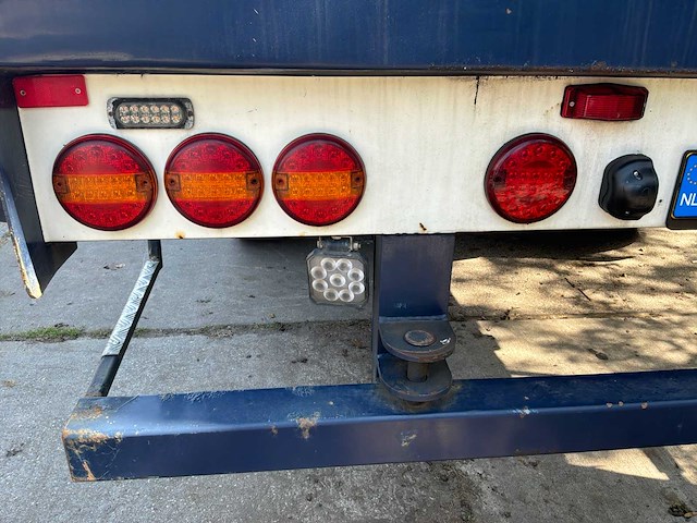 2004 floor flo-17-28s1 oplegger met hiab 130f2 kraan - afbeelding 10 van  26