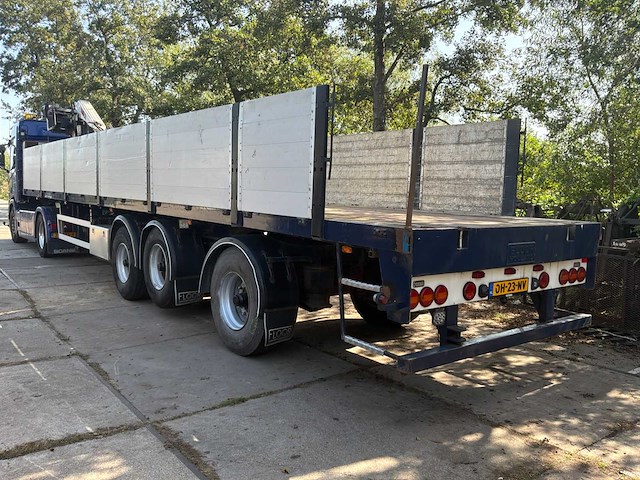 2004 floor flo-17-28s1 oplegger met hiab 130f2 kraan - afbeelding 2 van  22