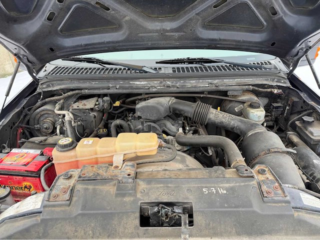 2004 ford f-350 xl super duty bedrijfswagen - afbeelding 28 van  38