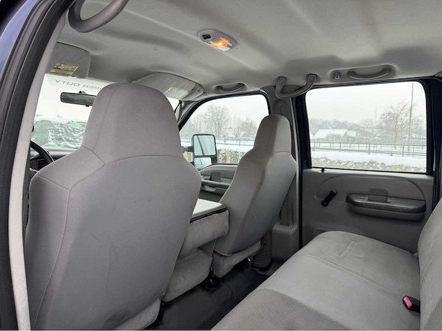 2004 ford f-350 xl super duty bedrijfswagen - afbeelding 29 van  38