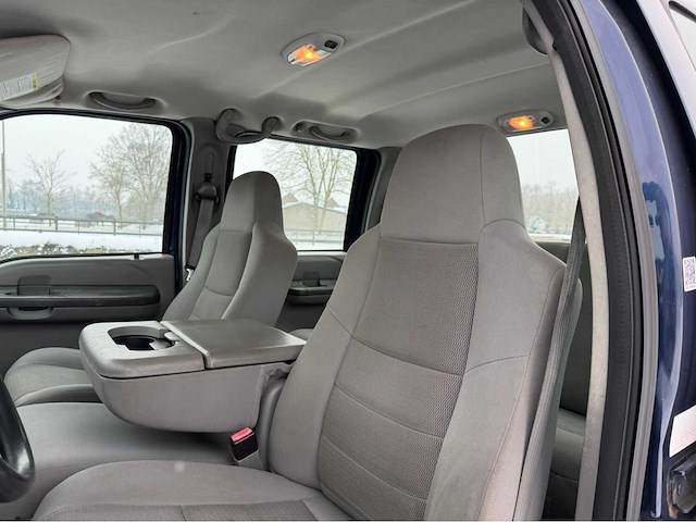 2004 ford f-350 xl super duty bedrijfswagen - afbeelding 19 van  38