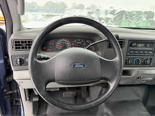 2004 ford f-350 xl super duty bedrijfswagen - afbeelding 8 van  36