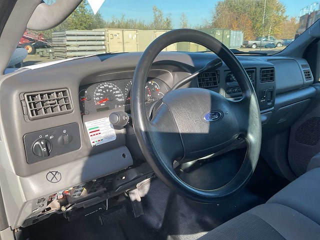 2004 ford f-350 xl super duty pick up bedrijfswagen - afbeelding 18 van  20