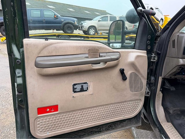 2004 ford f350 tv-350 7.3 v8 bedrijfswagen - afbeelding 5 van  26