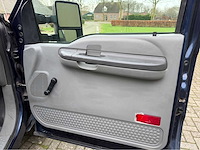 2004 ford f350 xl super duty personenauto - afbeelding 16 van  32