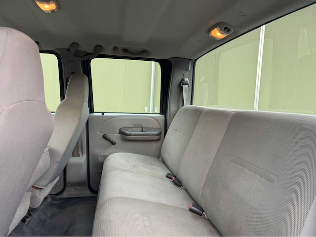 2004 ford f350 xl super duty personenauto - afbeelding 3 van  32