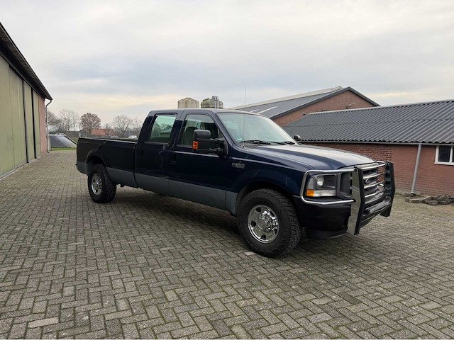 2004 ford f350 xl super duty personenauto - afbeelding 12 van  32