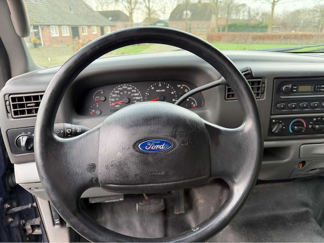 2004 ford f350 xl super duty personenauto - afbeelding 10 van  32