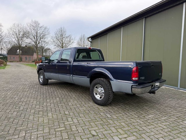 2004 ford f350 xl super duty personenauto - afbeelding 19 van  26