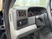 2004 ford f350 xl super duty personenauto - afbeelding 9 van  32
