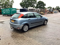 2004 ford focus 1.6-16v futura personenauto - afbeelding 13 van  19