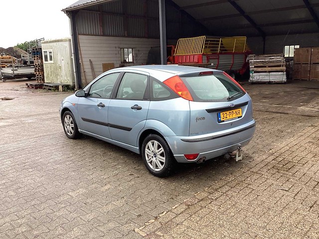 2004 ford focus 1.6-16v futura personenauto - afbeelding 14 van  19