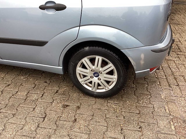 2004 ford focus 1.6-16v futura personenauto - afbeelding 15 van  19