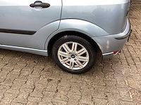 2004 ford focus 1.6-16v futura personenauto - afbeelding 15 van  19