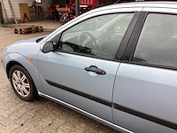 2004 ford focus 1.6-16v futura personenauto - afbeelding 16 van  19