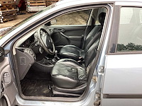2004 ford focus 1.6-16v futura personenauto - afbeelding 18 van  19