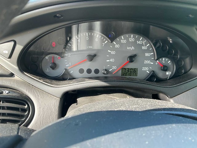 2004 ford focus wagon 1.6-16v futura personenauto - afbeelding 7 van  23