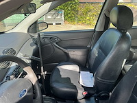 2004 ford focus wagon 1.6-16v futura personenauto - afbeelding 13 van  23