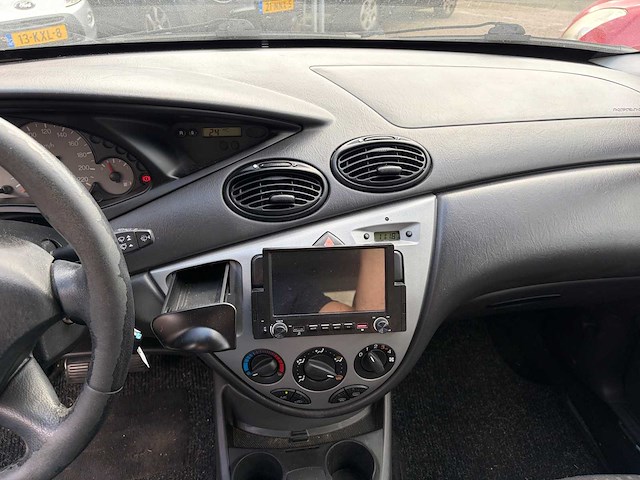 2004 ford focus wagon 1.6-16v trend personenauto - afbeelding 4 van  29
