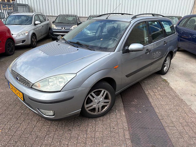 2004 ford focus wagon 1.6-16v trend personenauto - afbeelding 1 van  29