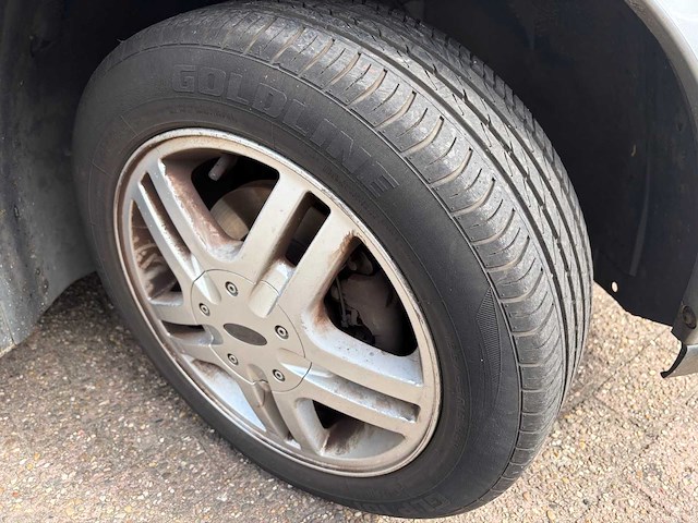 2004 ford focus wagon 1.6-16v trend personenauto - afbeelding 23 van  29