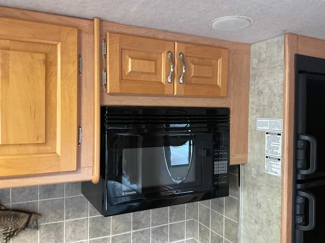 2004 freightliner coachmen cross country 376 ds campervan - afbeelding 29 van  80