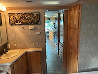 2004 freightliner coachmen cross country 376 ds campervan - afbeelding 54 van  80