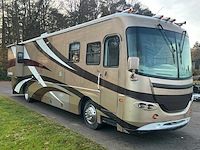 2004 freightliner coachmen cross country 376 ds campervan - afbeelding 45 van  80