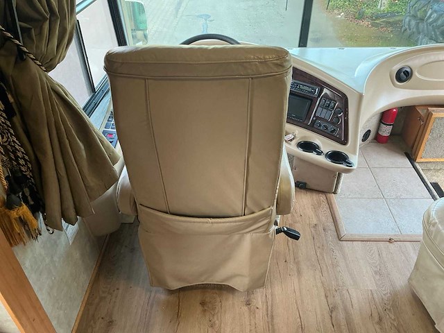 2004 freightliner coachmen cross country 376 ds campervan - afbeelding 60 van  80