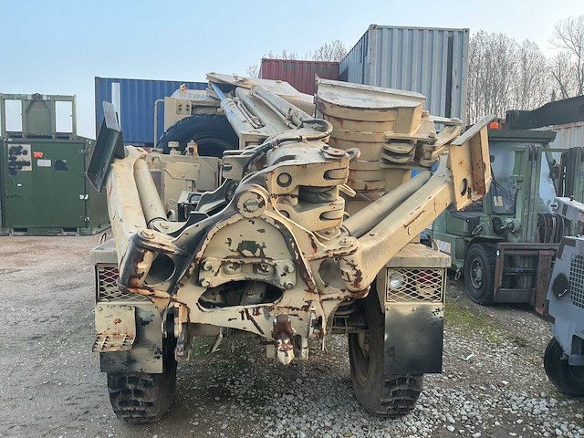 2004 freightliner flu419 unimog - afbeelding 9 van  12