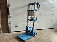 2004 genie gl-4 stapelaar - afbeelding 2 van  6