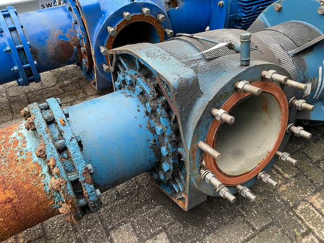 2004 gruppo aturia bg601 681 koelwaterpomp - afbeelding 3 van  9