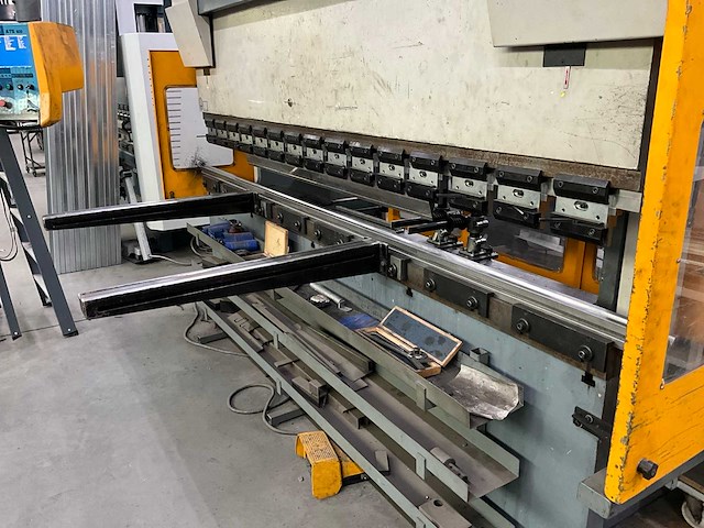 2004 haco erms 30-135 kantbank - afbeelding 12 van  19