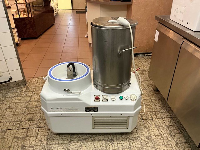 2004 hagesana cream king slagroommachine - afbeelding 2 van  5