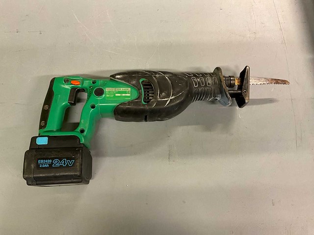 2004 hitachi cr24dv accu reciprozaag - afbeelding 3 van  5