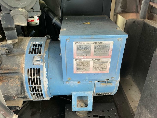 2004 ingersoll rand g16 aggregaat 15kva - afbeelding 10 van  23