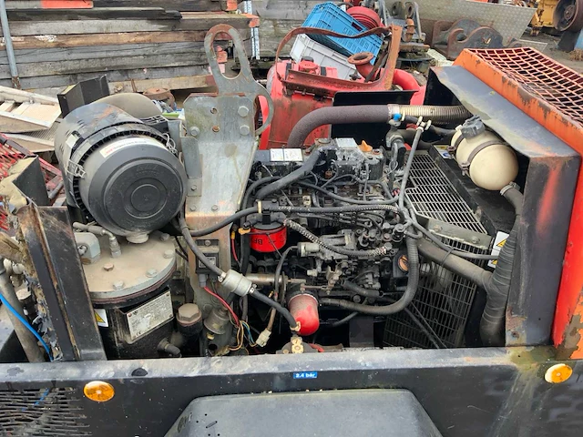 2004 ingersoll-rand r1090fz41 compressoraanhangwagen - afbeelding 2 van  13
