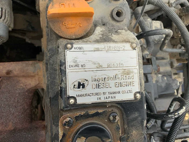 2004 ingersoll-rand r1090fz41 compressoraanhangwagen - afbeelding 12 van  13