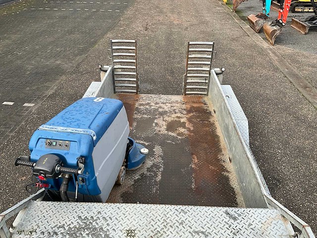 2004 iveco daily 40c be-combinatie met veldhuizen kuiptrailer - afbeelding 38 van  48