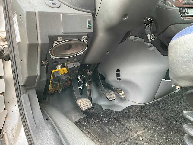 2004 iveco daily 40c be-combinatie met veldhuizen kuiptrailer - afbeelding 16 van  32