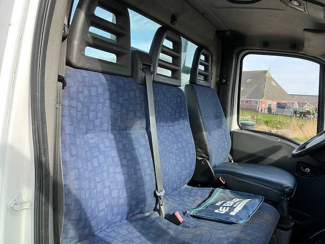 2004 iveco daily 40c13 375 bedrijfswagen - afbeelding 13 van  25