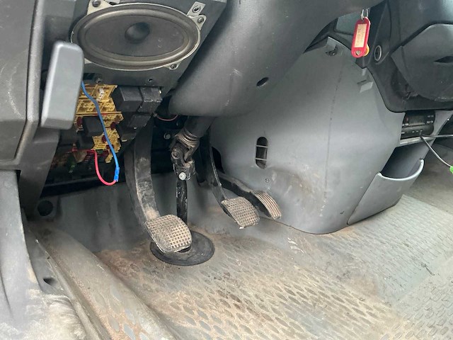 2004 iveco daily bedrijfswagen - afbeelding 9 van  50